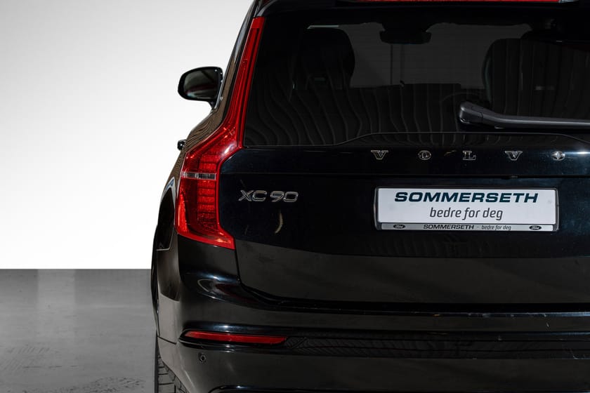 Bilde 5 av Volvo XC90 7 Seats T8 Ultra Dark-Hud-Navi-360"-Voc-Acc-Pano-H&K-HF