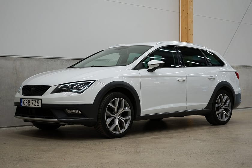 Bild 3 av SEAT Leon X-Perience 2.0 TDI 4Drive Drag GPS Adapt-fart LED