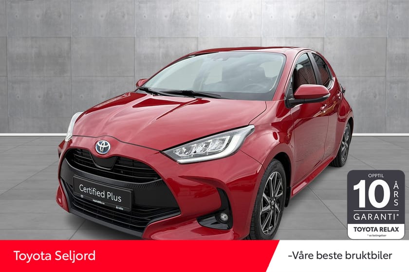 Bilde 1 av Toyota Yaris Hybrid /ACTIVE TECH/RYGGEKAMRA/NYEU/NYSEVICE/