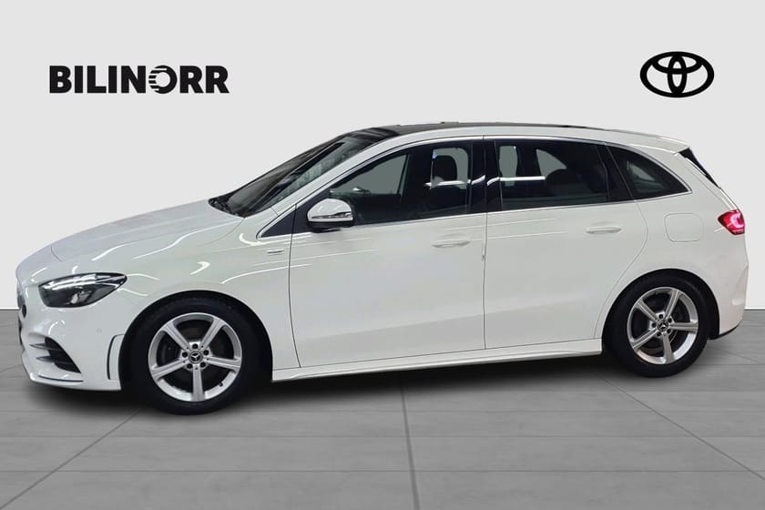 Bild 3 av Mercedes-Benz B 200 AMG LINE | PANORAMA | DRAG  | VHJUL