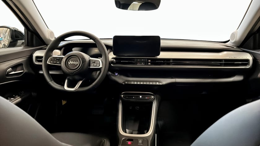 Bild 4 av Jeep Avenger e-Hybrid ALTITUDE MHEV FWD FRIA VINTERHJUL*
