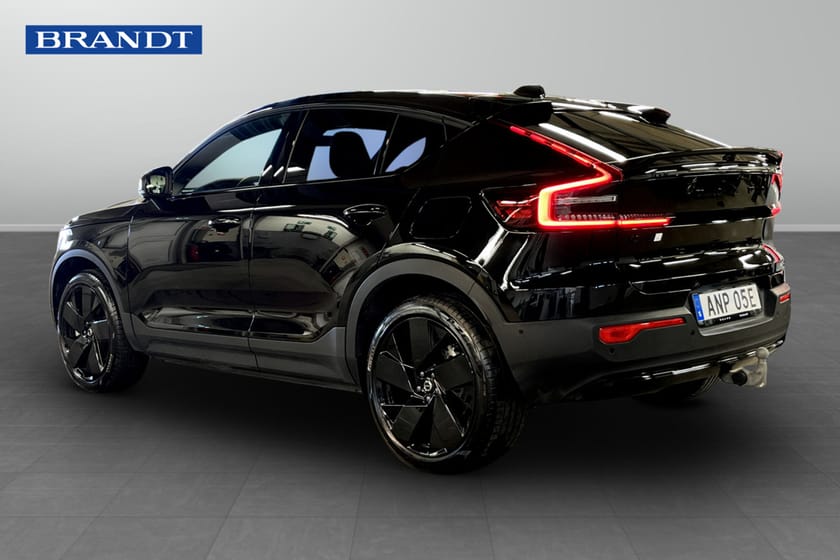 Bild 2 av Volvo EC40 Twin Motor Performance UltraBlackSE