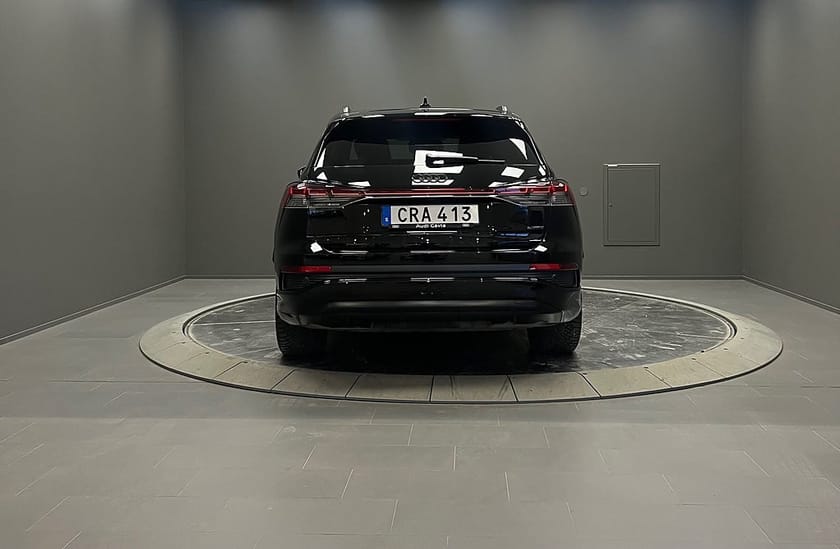 Bild 4 av Audi Q4 50 e-tron quattro Comfort/S Line/ Matrix/Drag