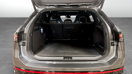 Volkswagen Passat Variant eHybrid R-LINE 1.5 TSI 272HK