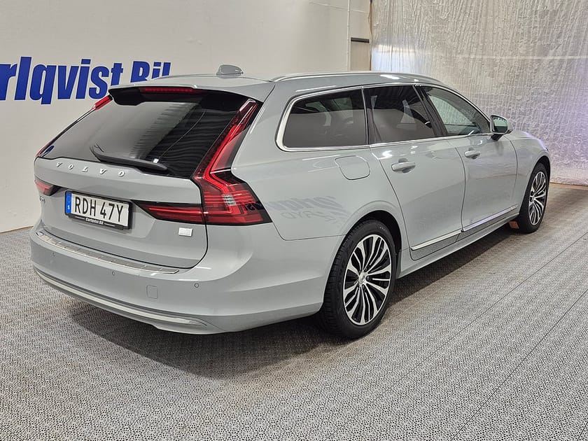 Bild 4 av Volvo V90 T6 Recharge Core Bright plug in AWD 350HK 4x4 Läder