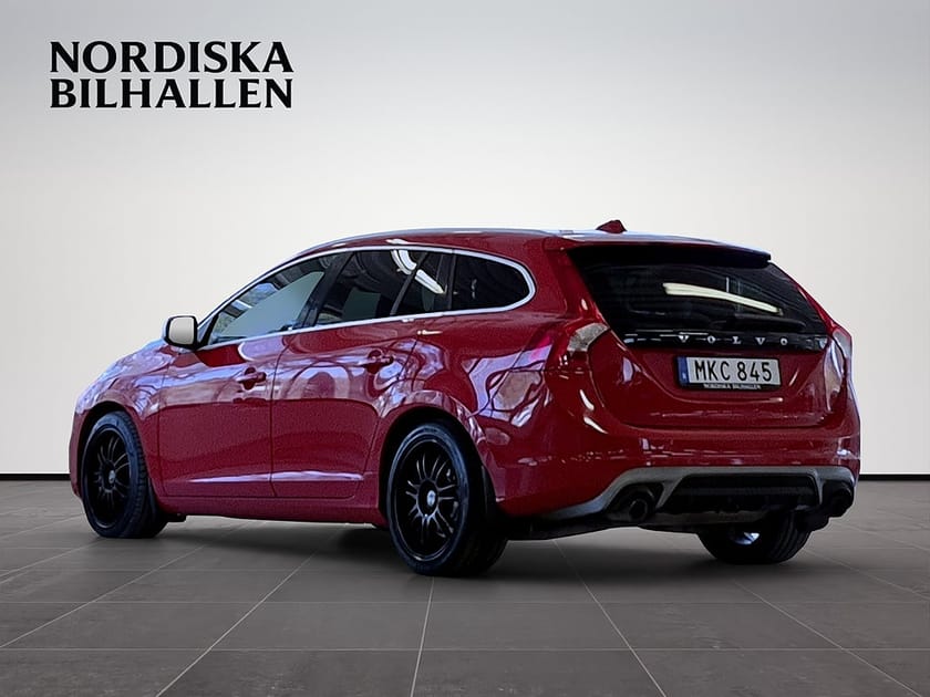 Bild 5 av Volvo V60 D4 Geartronic R-Design Nyservad Dragkrok Värmare