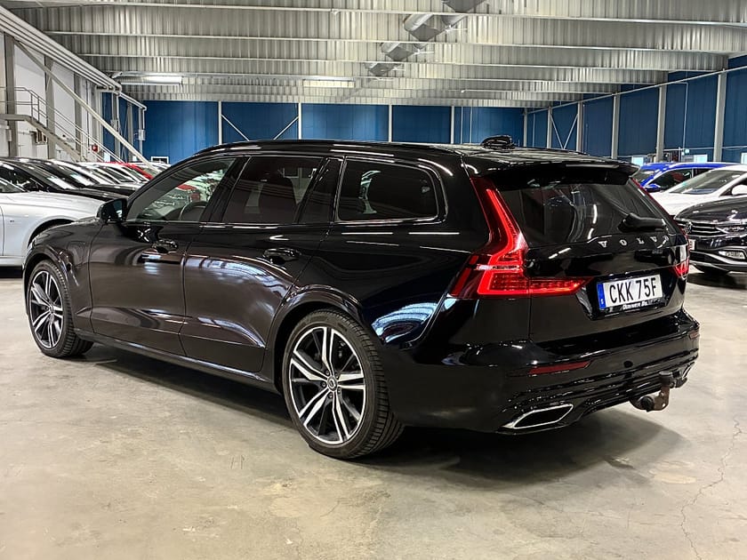 Bild 5 av Volvo V60 Recharge T6 AWD Geartronic R-Design