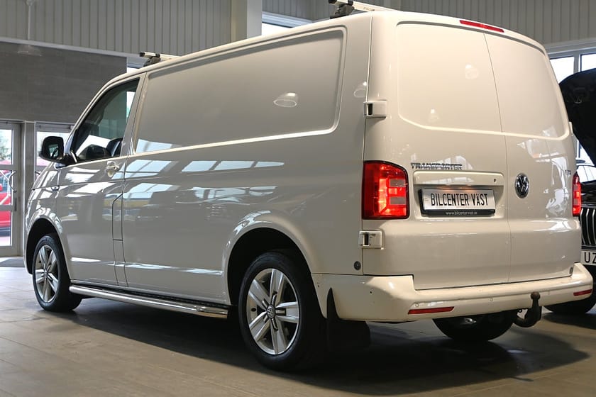 Bild 3 av Volkswagen Transporter T32 2.0 TDI 150hk DSG Komfort Pluspaket Navi