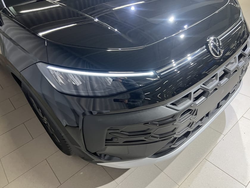 Bild 3 av Volkswagen T-Roc Nya LIFE 1.5 ETSI 150 HK DSG, DEMO