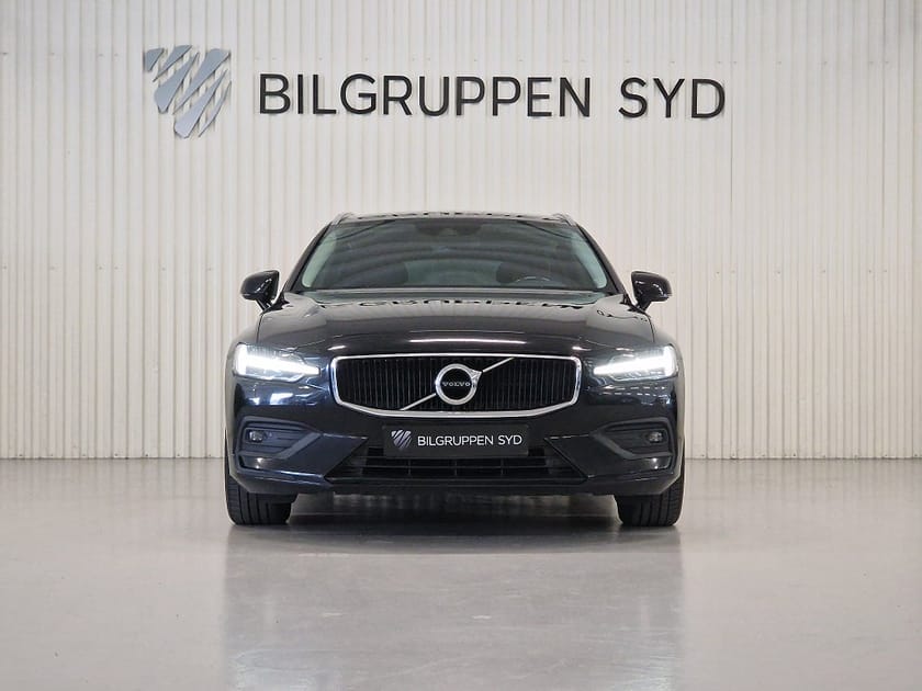 Bild 2 av Volvo V60 D4 Geartronic Momentum|H/K|Dragkrok|Värmare|Keyless|PDC