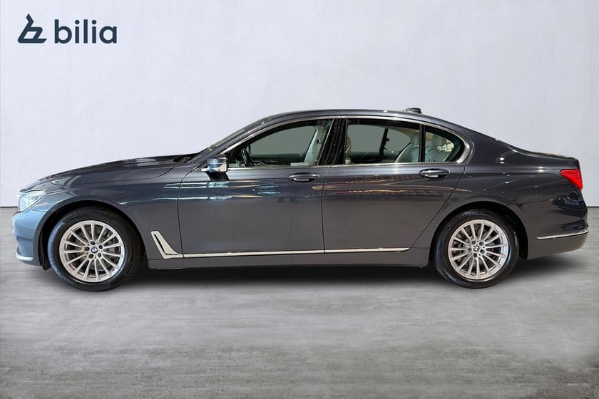 Bild 3 av BMW 740d xDrive Steptronic/H/K/Drag/Head up