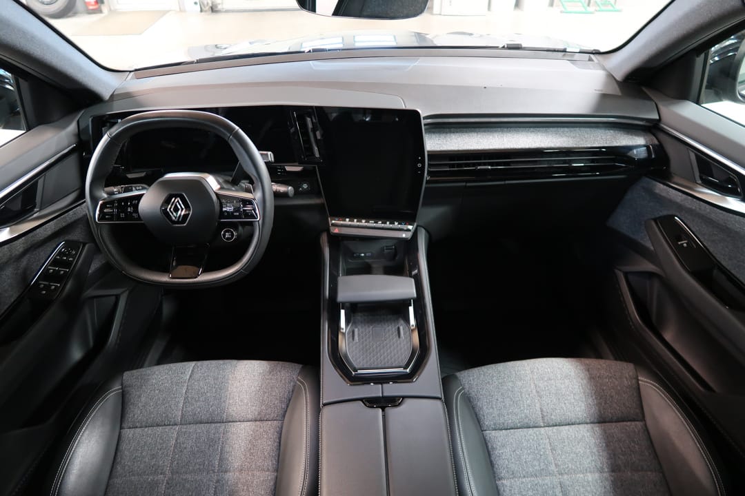 Renault Espace E-TECH