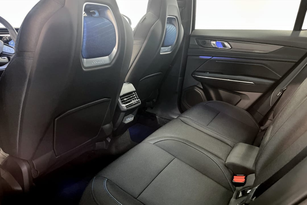 Lynk & Co 01 PHEV