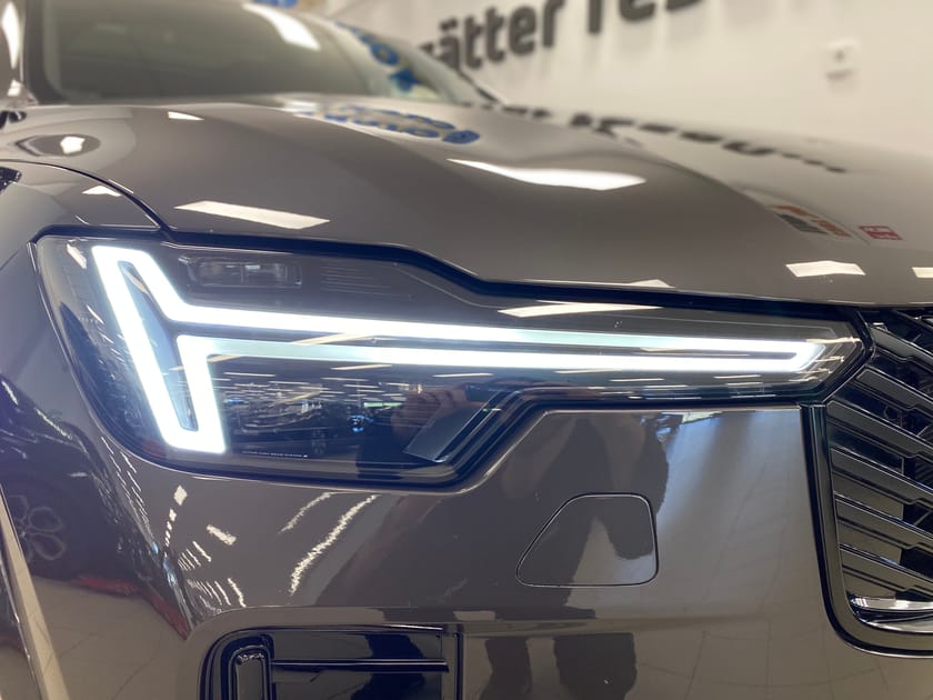 Bild 5 av Volvo XC90 Recharge T8 AWD Ultra Dark
