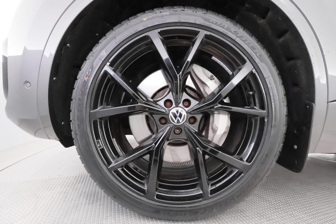 Volkswagen Touareg 2021 - miniatyr 28