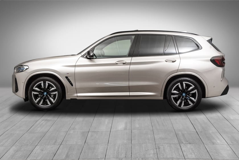 Bilde 2 av BMW iX3 M Sport Fully Charged (K)