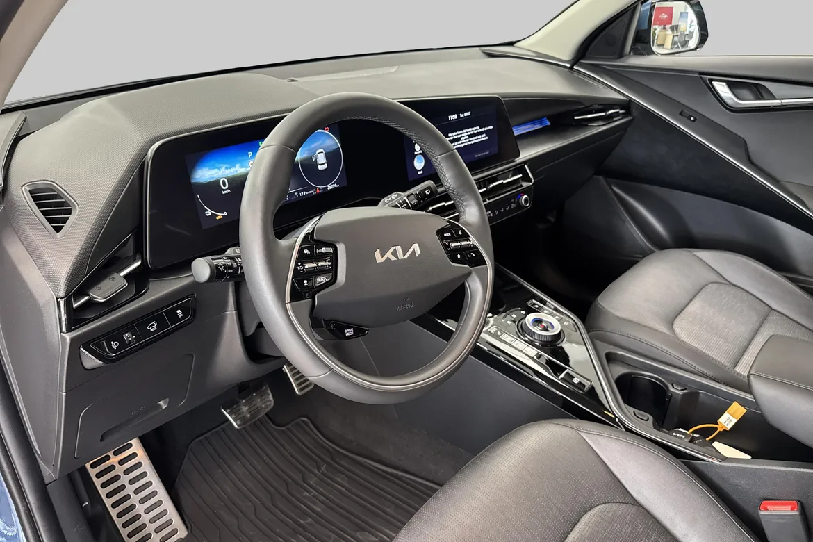 picture of a car