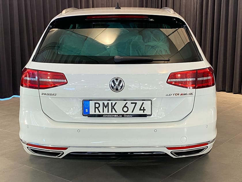 Bild 2 av Volkswagen Passat Sportscombi SC 2.0 TDI AUT 4MOTION/  R-LINE / GT / VÄRMARE / DRAG