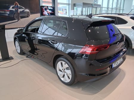 Volkswagen Golf eHybrid PB   LIFE 1.5 204 HK 6 VXL DSG