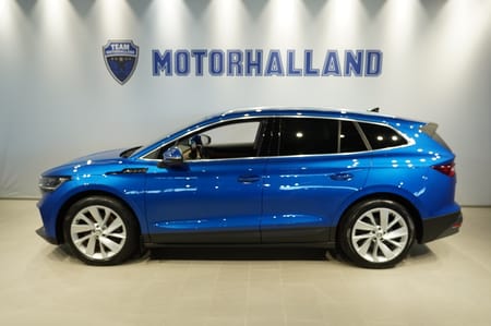 Škoda Enyaq iV 80 - Läderklädsel, Elstol, Dragkrok MM!