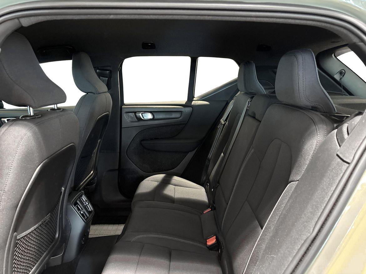 Volvo XC40 2023 - miniatyr 7