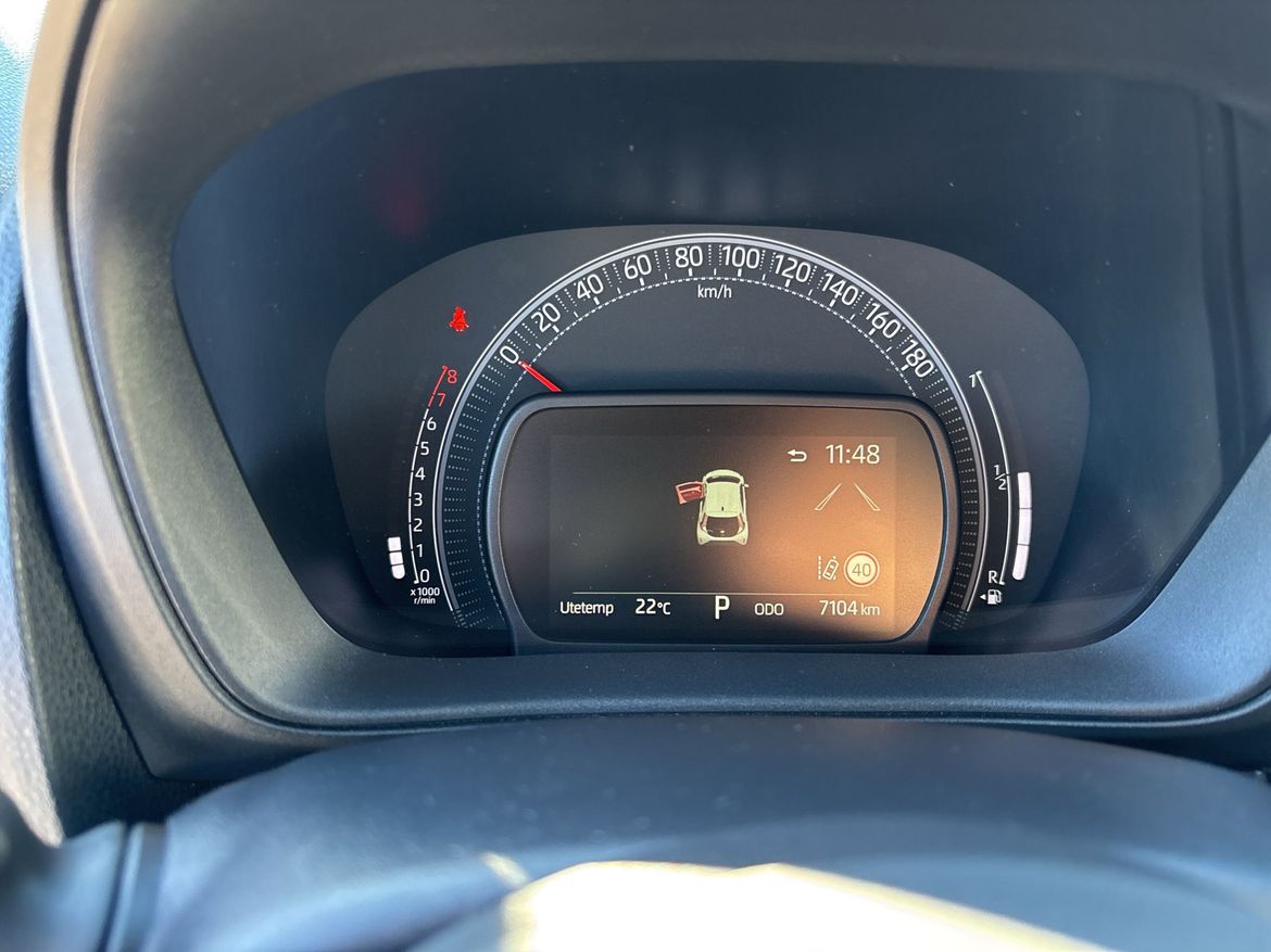 19 / 24