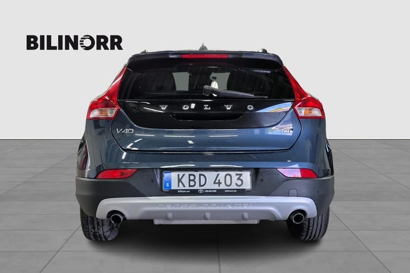 Bild 4 av Volvo V40 Cross Country AWD MOMENTUM | VHJUL