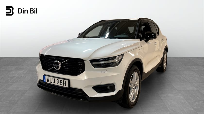 Bild 1 av Volvo XC40 T5 262hk R-Design V-Hjul Drag VOC H/K Pano