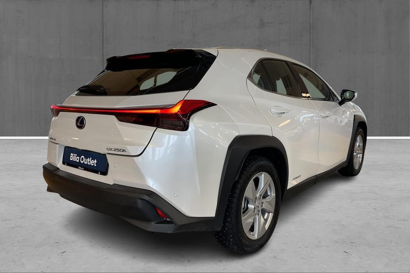 Bilde 5 av Lexus UX 250h E-Four AWD Adap.cruise, R.kamera, Navi
