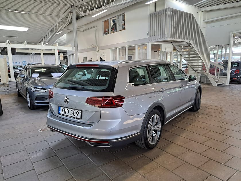 Bild 3 av Volkswagen Passat Alltrack 2.0 TDI 190 DSG 4M Executive Dragpkt.|Parkv.