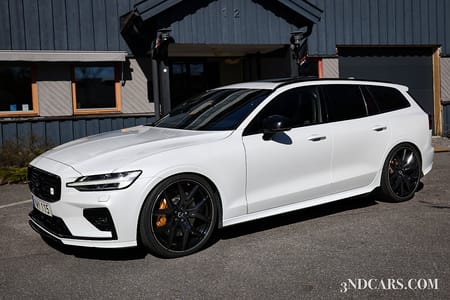 Volvo V60 D4 AWD POLESTAR 21" R-DESIGN PANORAMA DLS LJUD MM