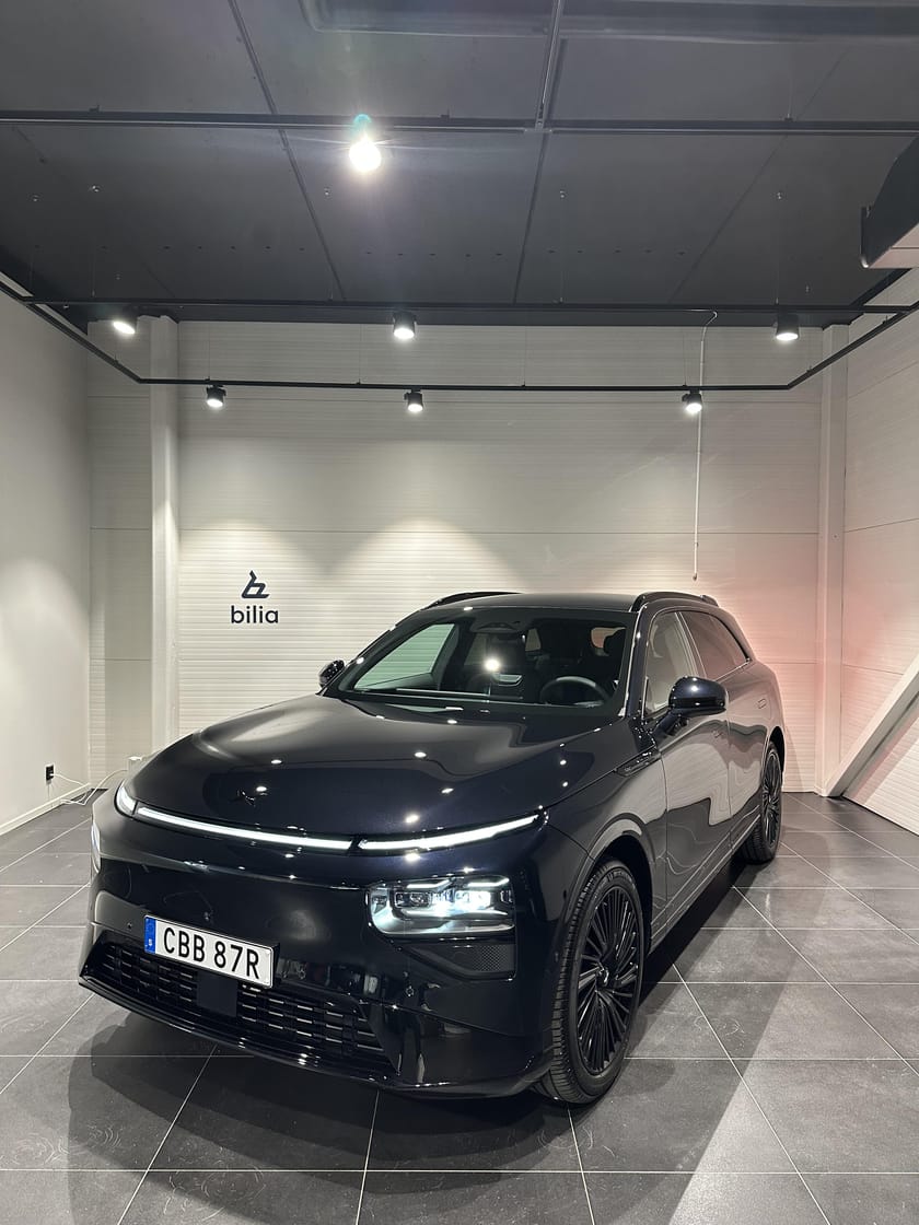 Bild 1 av XPENG G9 Standard Range BLACK EDITION AWD/DEMO/NYA MODELLEN