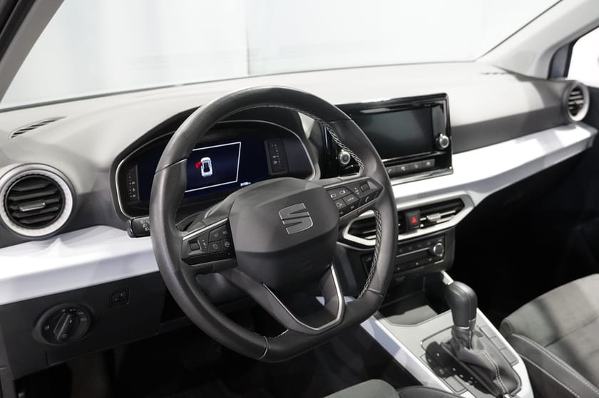 Bild 5 av SEAT Arona 1.0 TSI STYLE DSG SENSORER APP-CONNECT