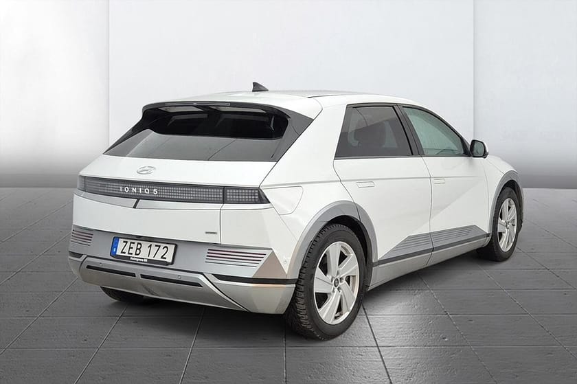 Bild 4 av Hyundai Ioniq 5 77.4 kWh AWD Komfort+ Läder Head Up Nav 360° BOSE MOMS 325hk