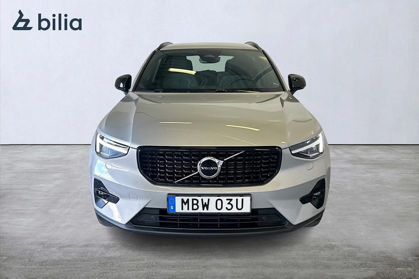 Bild 2 av Volvo XC40 B4/Plus Dark/Apple CarPlay/ElStol