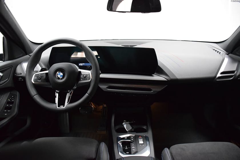 Bild 2 av BMW 120 M Sport | Rattvärme | Navi | Backkamera