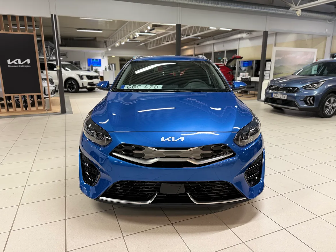 picture of a car