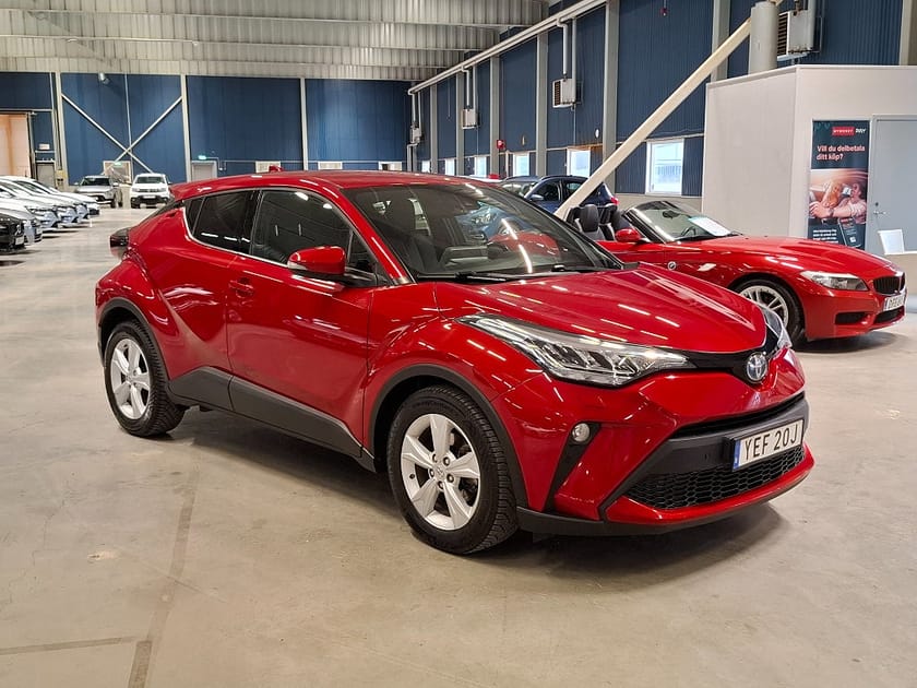 Bild 1 av Toyota C-HR Hybrid CVT X-Edition V-hjul
