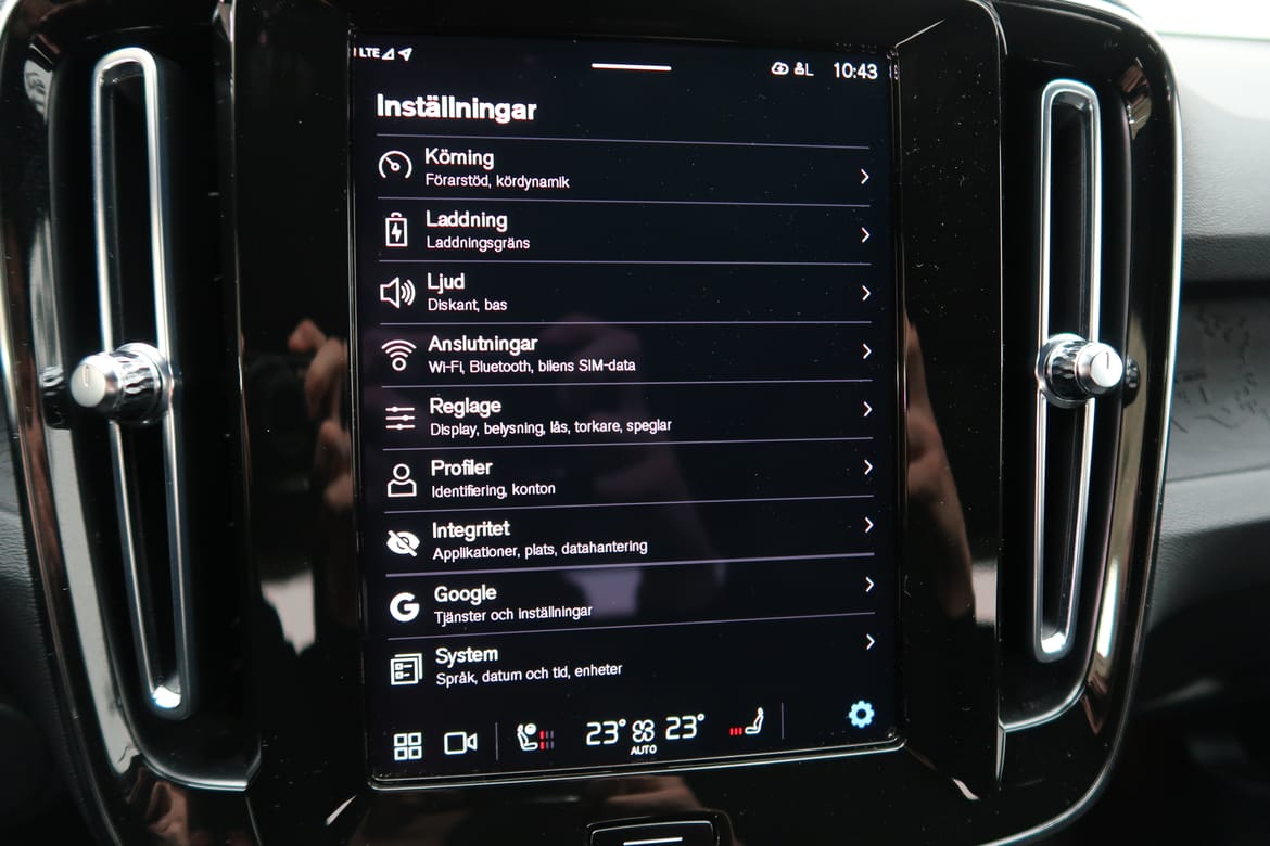 Volvo XC40 2023 - miniatyr 18