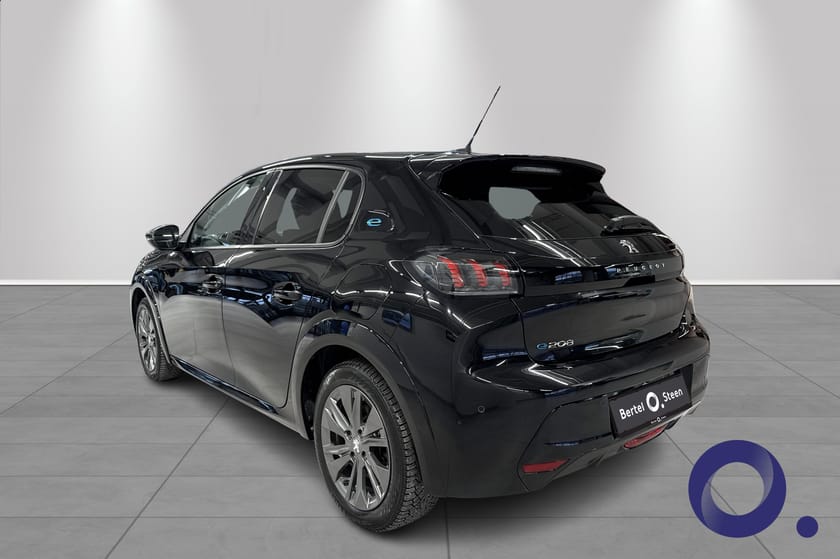 Bilde 3 av Peugeot e-208 e-208| Sort Perla Nera | Velutstyrt