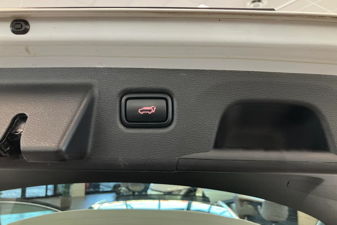 picture of a car