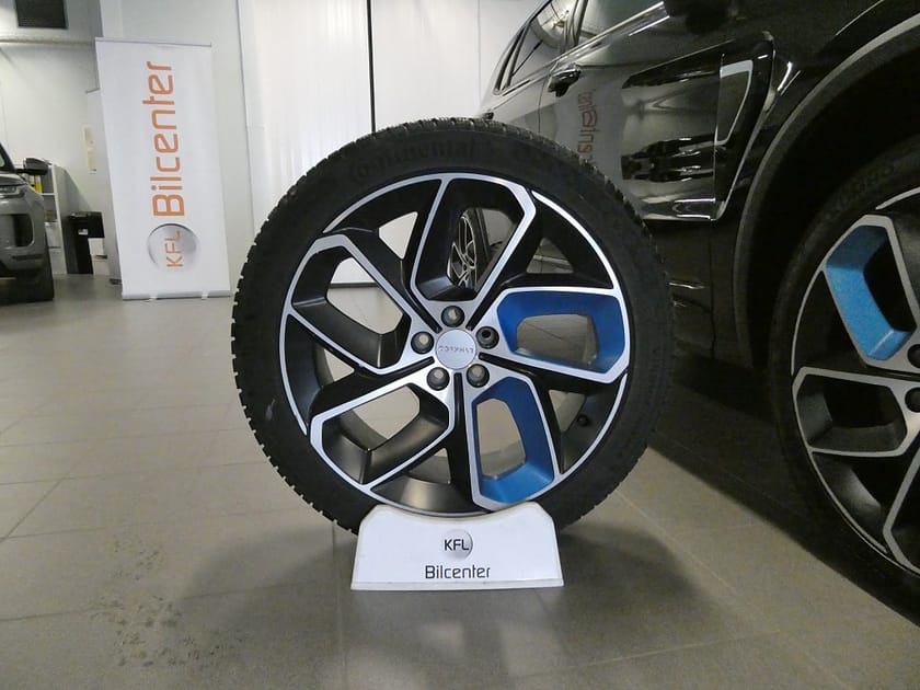 Bild 2 av Lynk & Co 01 PHEV DCT Aut-Panorama-Kamera-Nyservad-SoV