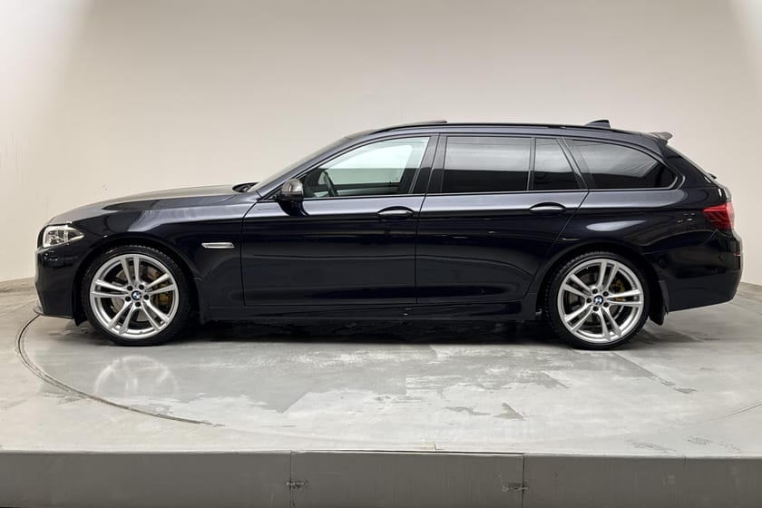 Bild 2 av BMW M550d xDrive Touring Touring, F11 (381hk)