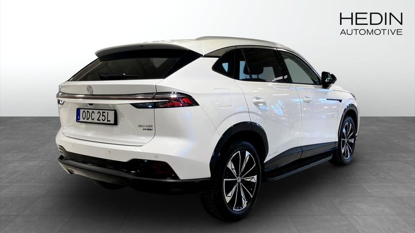 Bild 2 av MG HS PHEV LUX 1.5T AT (BLACK)