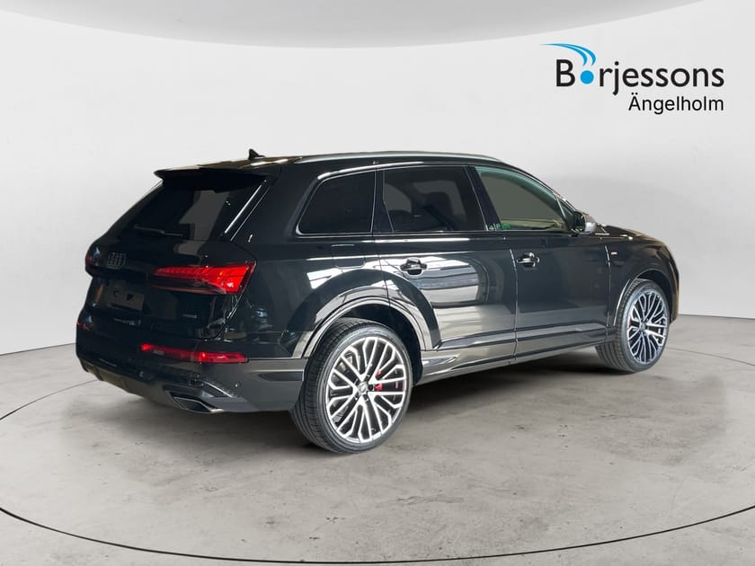 Bild 3 av Audi Q7 60 TFSI e quattro SUV 490 HK TIPTRONIC S L