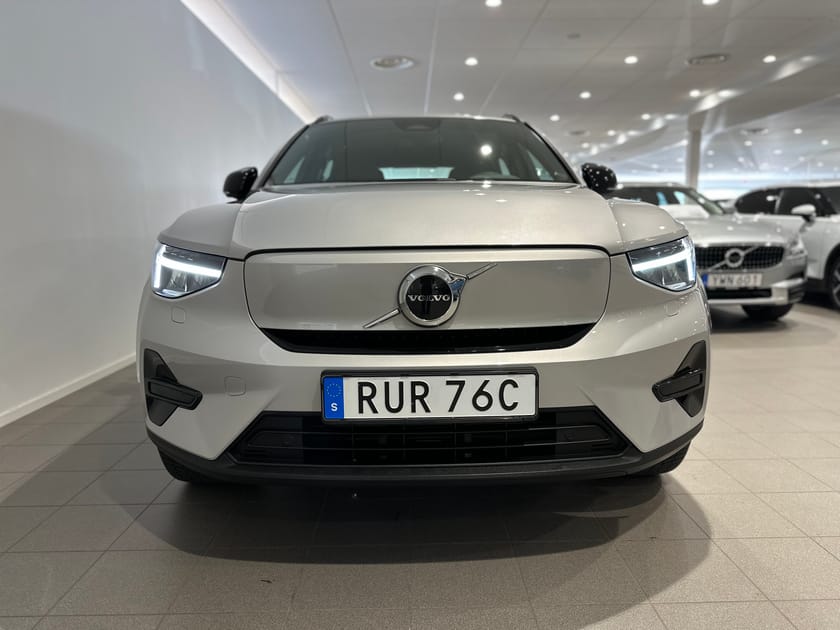 Bild 2 av Volvo XC40 Recharge Extended Range Core, Dragkrok, Backkamera
