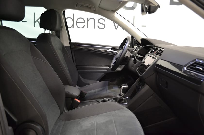 Bild 4 av Volkswagen Tiguan 2.0 TDI 4MOTION DSG Momsbil