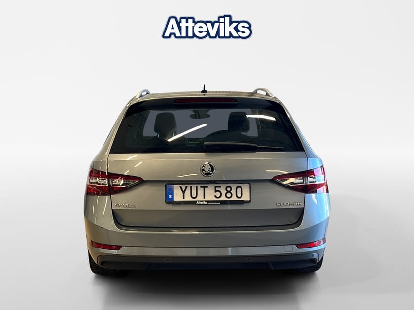 Bild 4 av Škoda Superb Kombi COM STYLE TDI 150 DSG
