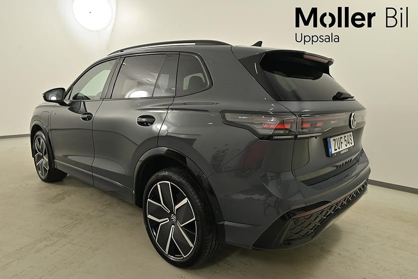 Bild 5 av Volkswagen Tiguan eHybrid R-line 272hk, Black Style, Drag, Pano