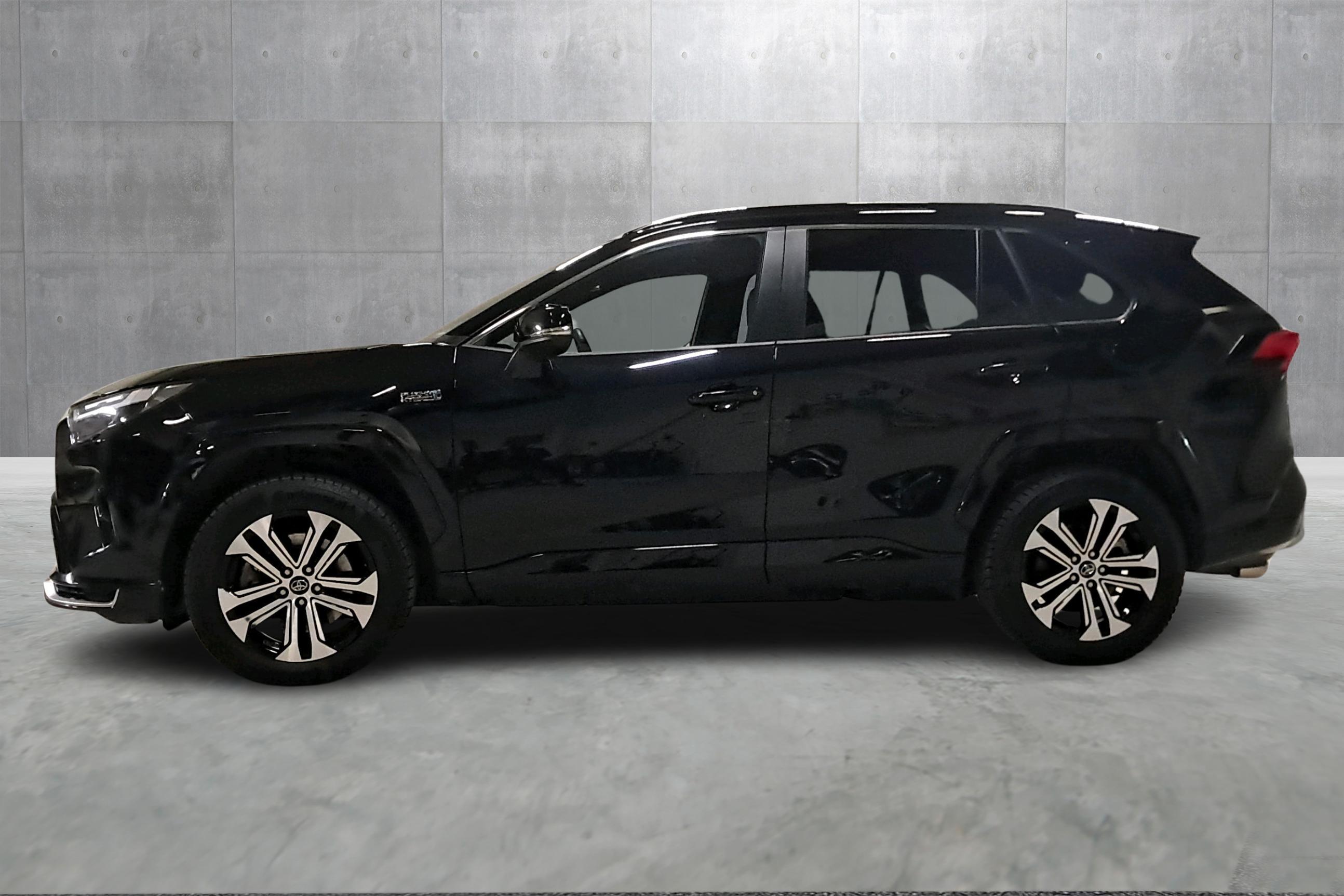 Thumnail bilde 1 av Toyota RAV4 Plug-in Hybrid
